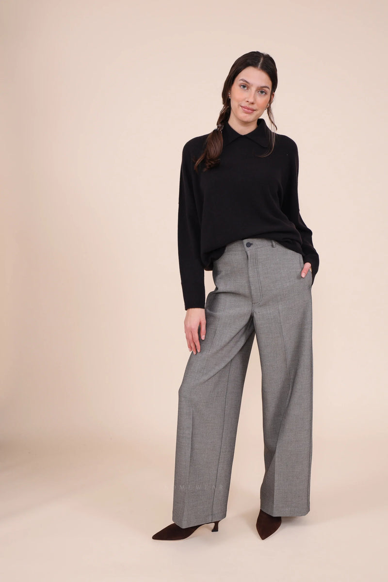 Liviana Conti Hose Lunara