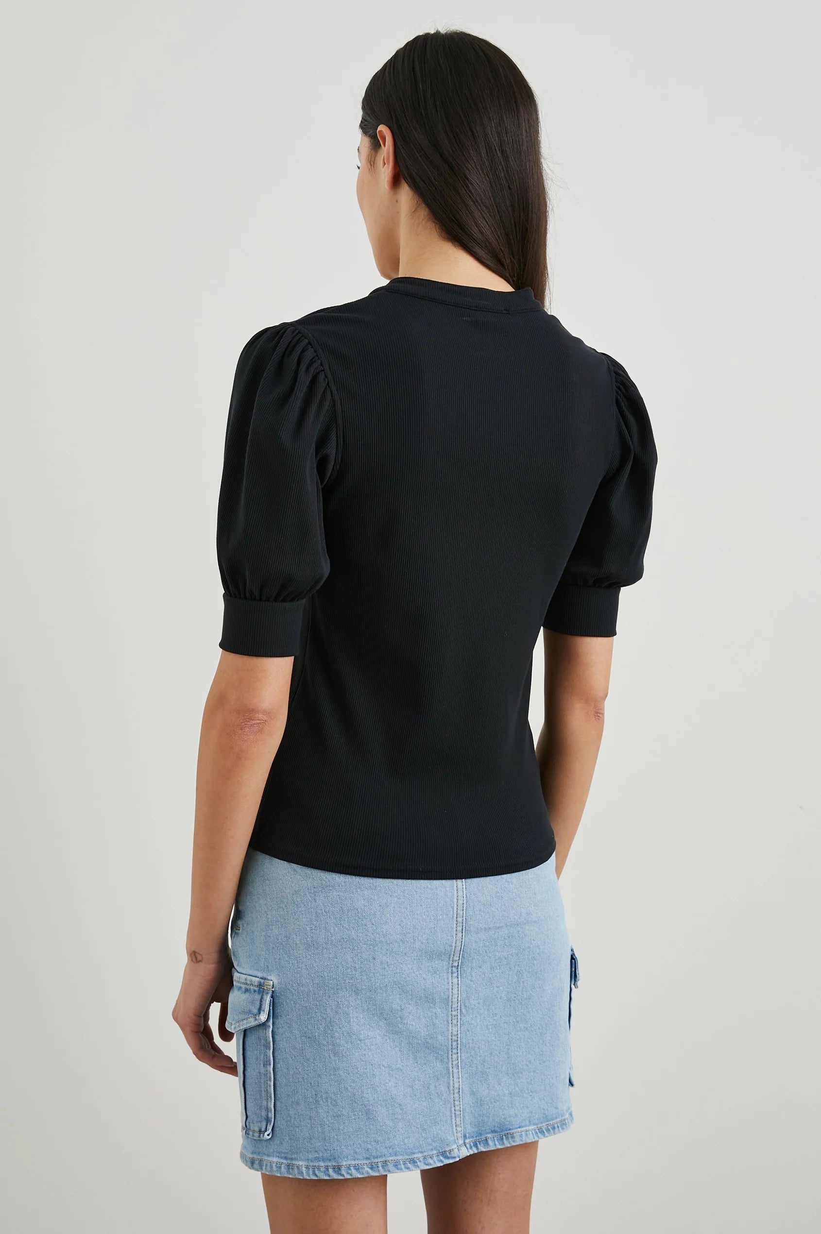 Rails Top Jewel Black