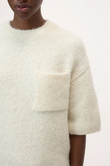 Closed Pullover Short Ivory