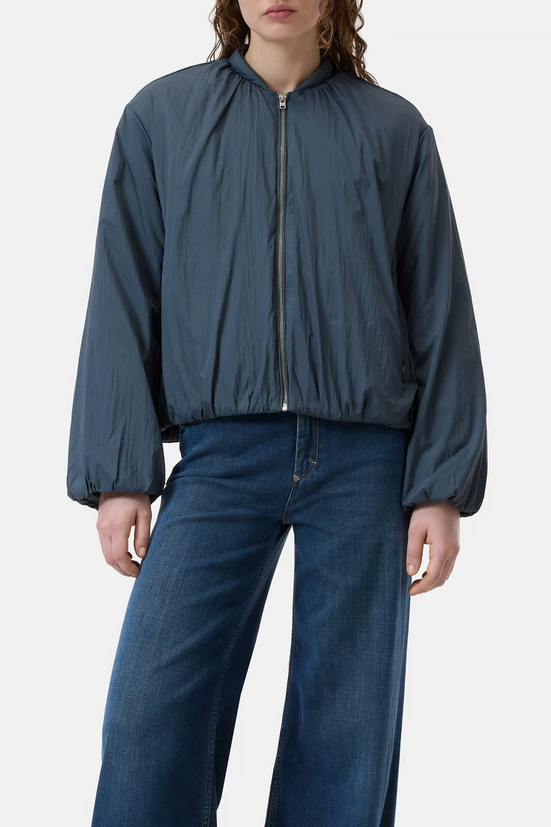 Closed Bomber Short Grey