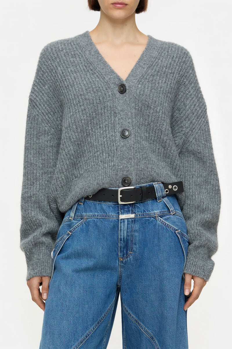 Closed cardigan grey