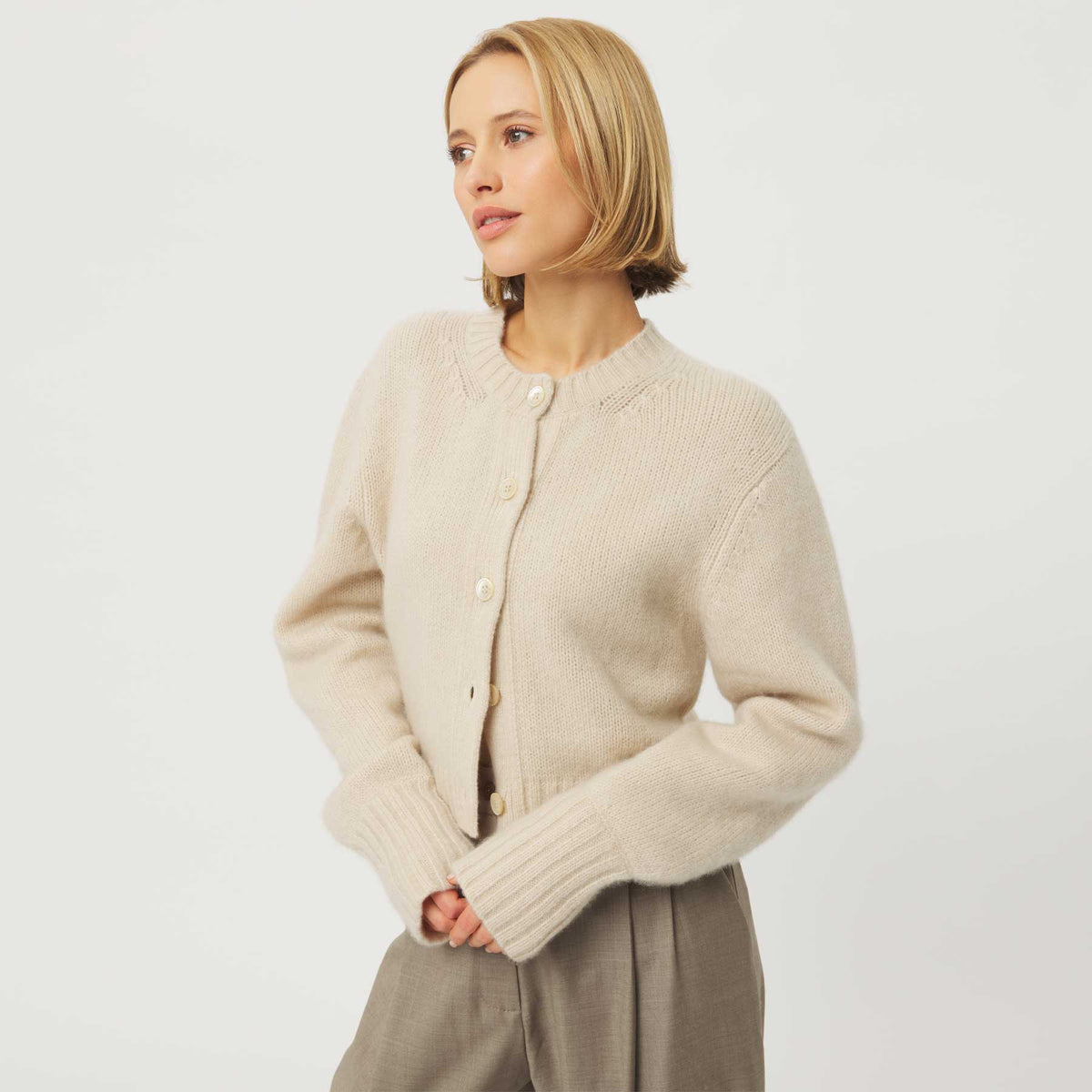 Friendly Hunting Cardigan Frida