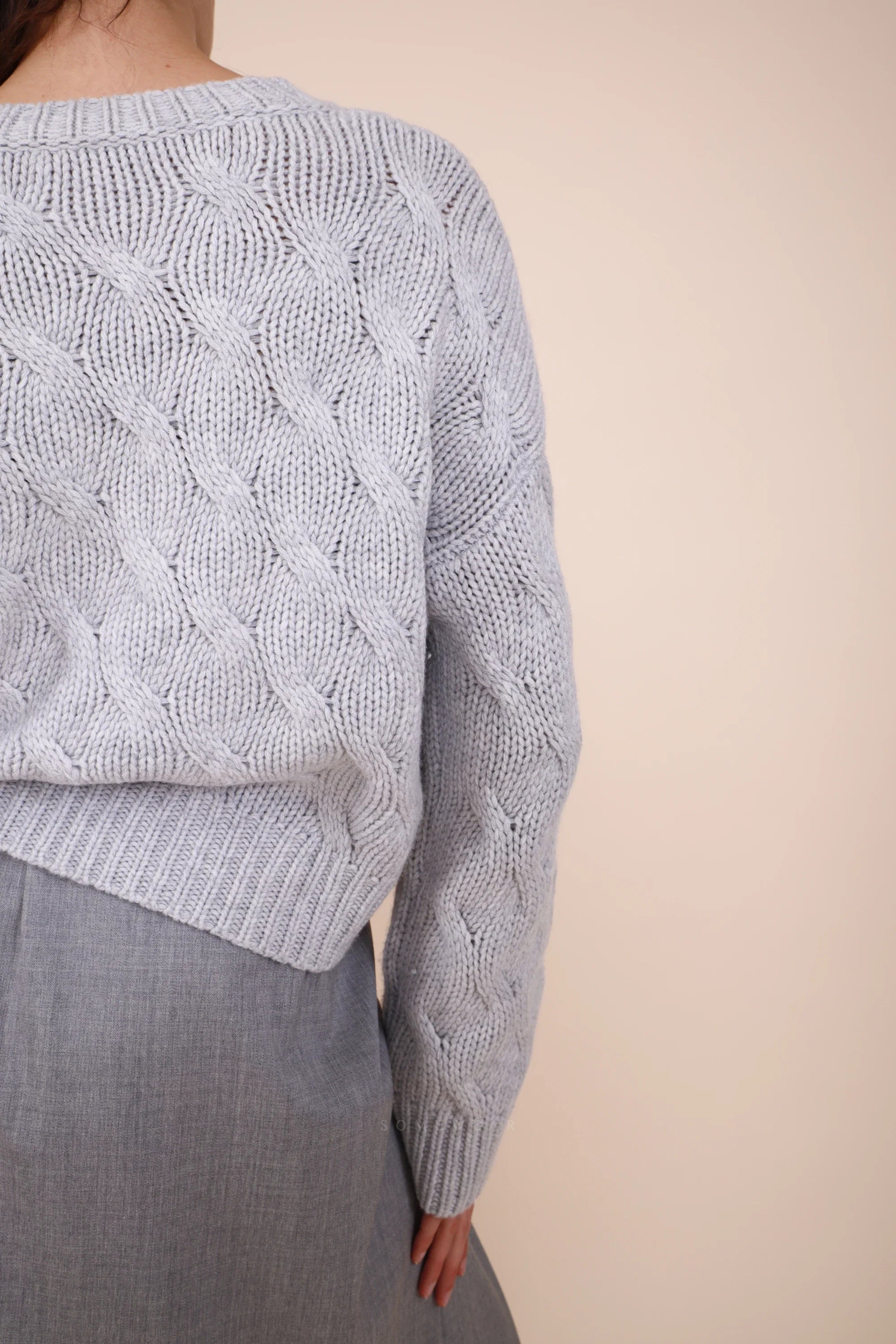 Herzens Crewneck Zopf Aluminium