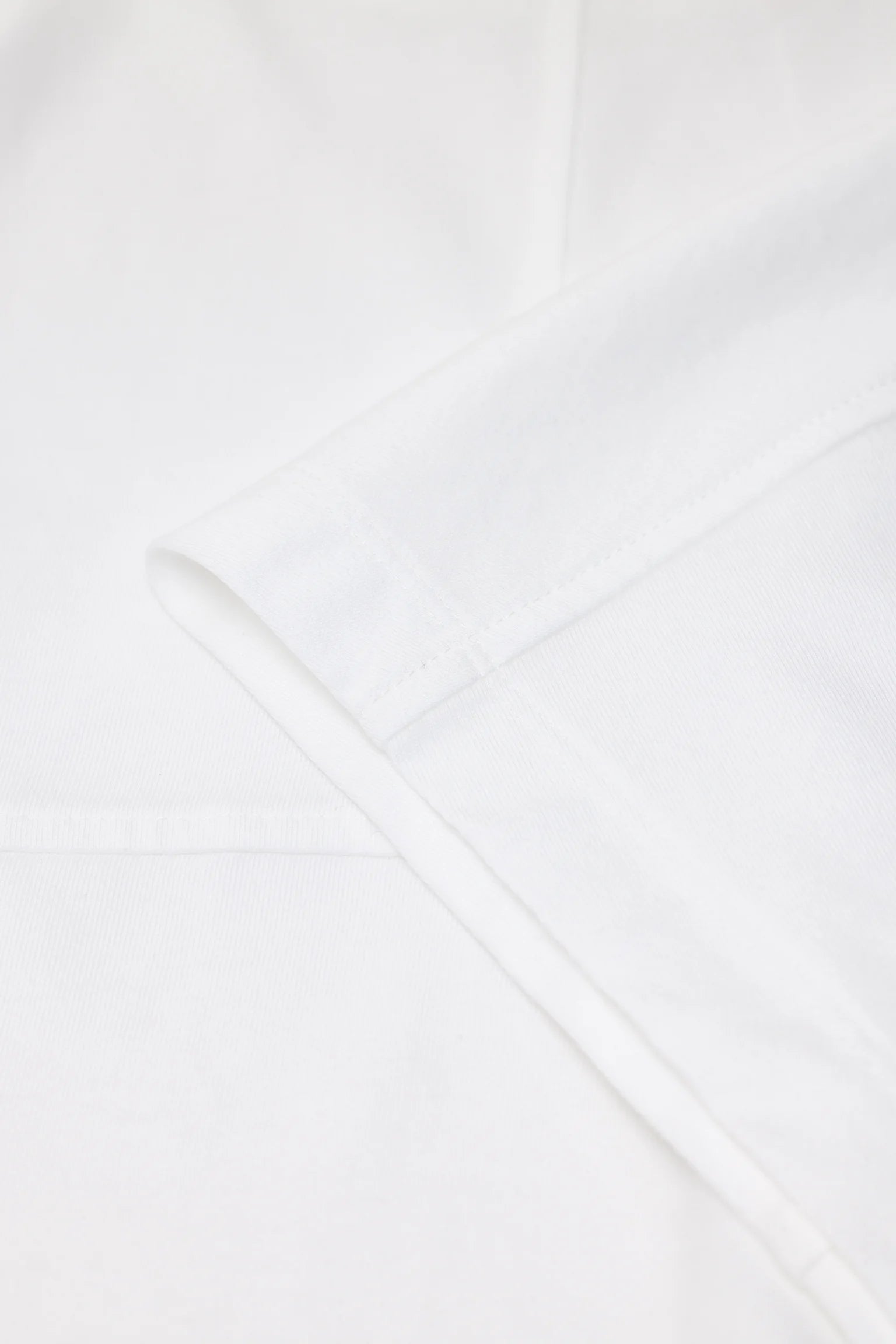 Closed T-Shirt Relaxed Deep Yoke