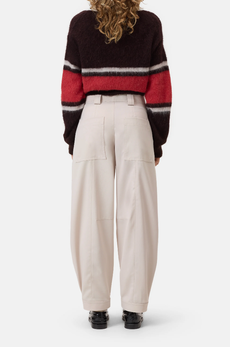 Closed Hose Barrel Wool-Blend Rhannon