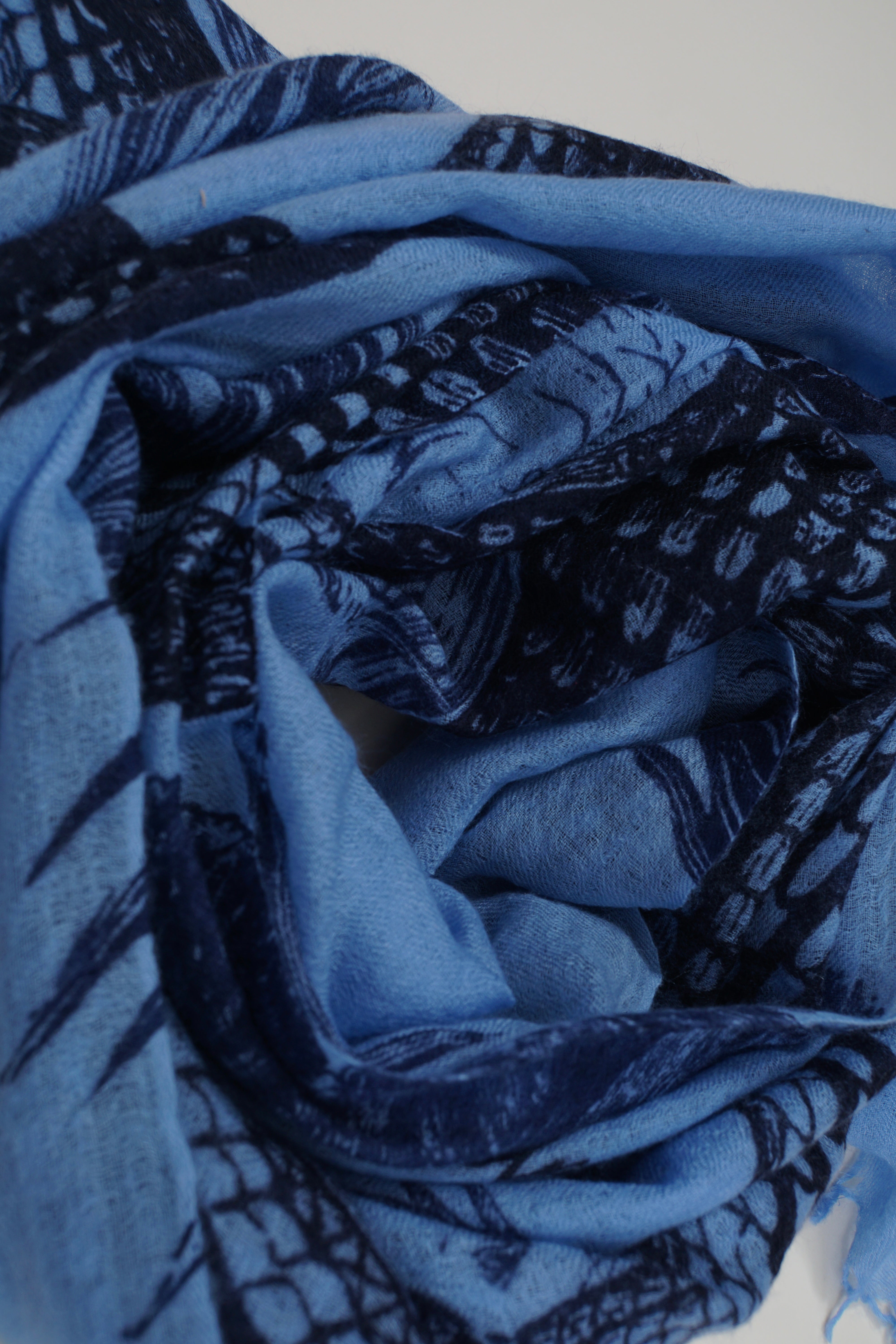 Friendly Hunting Felted Stole Garden Eden Indigo