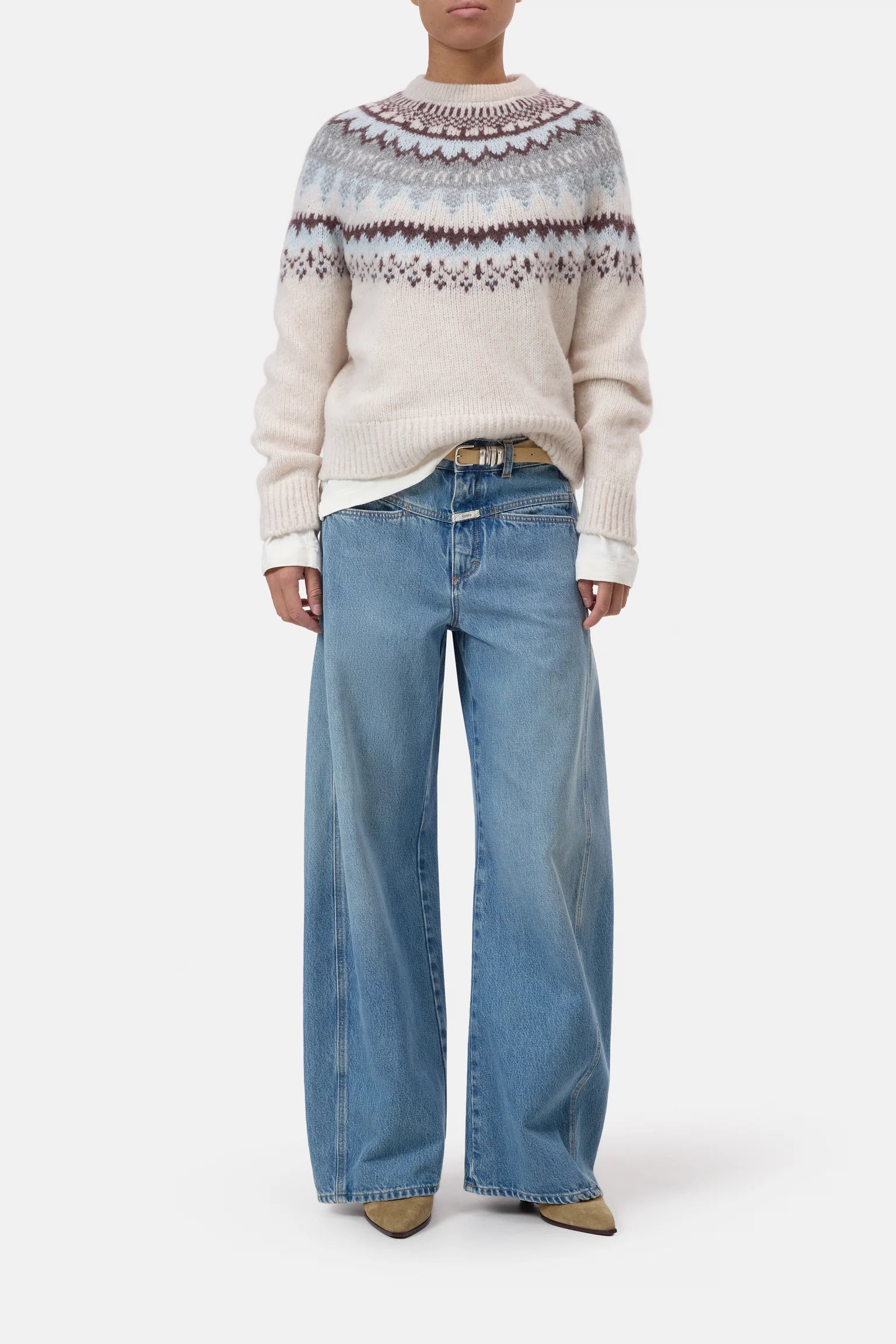 Closed Pullover Cloud Cream