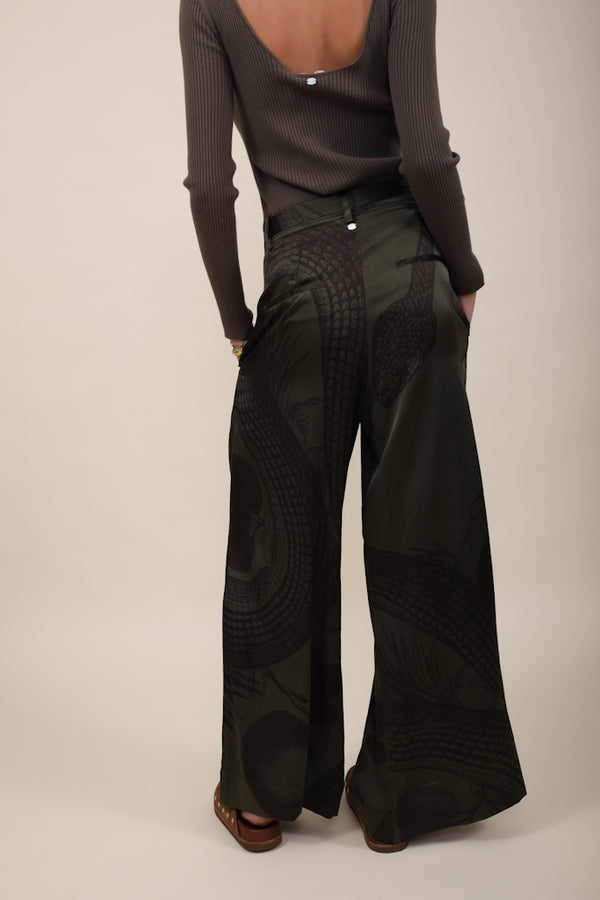 Friendly Hunting Hose Adeen Jacquard