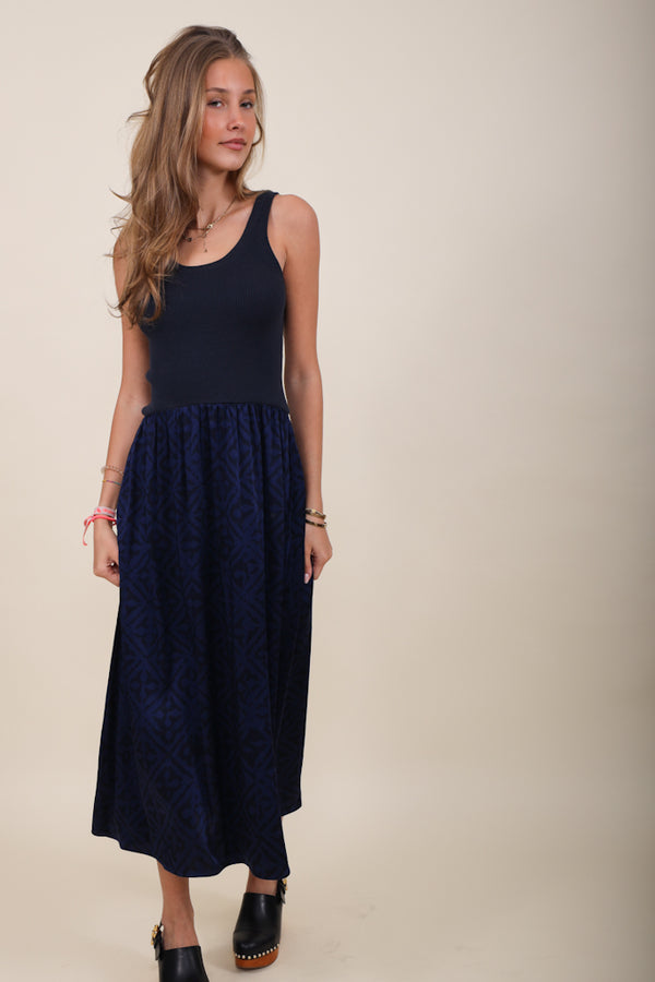 Friendly Hunting Kleid Solander