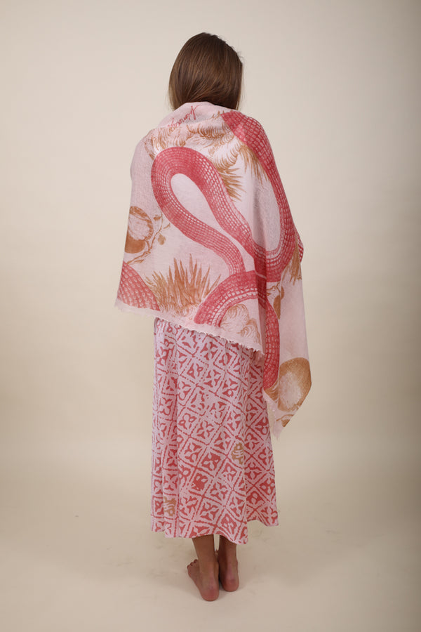 Friendly Hunting Tuch Felted Stole Garden Eden