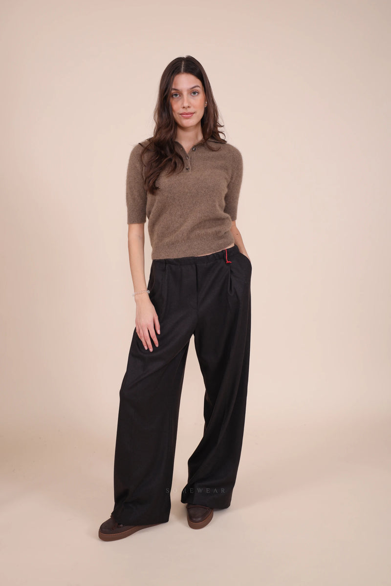 Liviana Conti Hose Estra