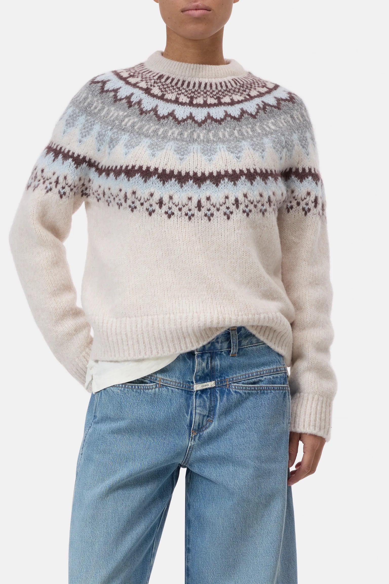 Closed Pullover Cloud Cream