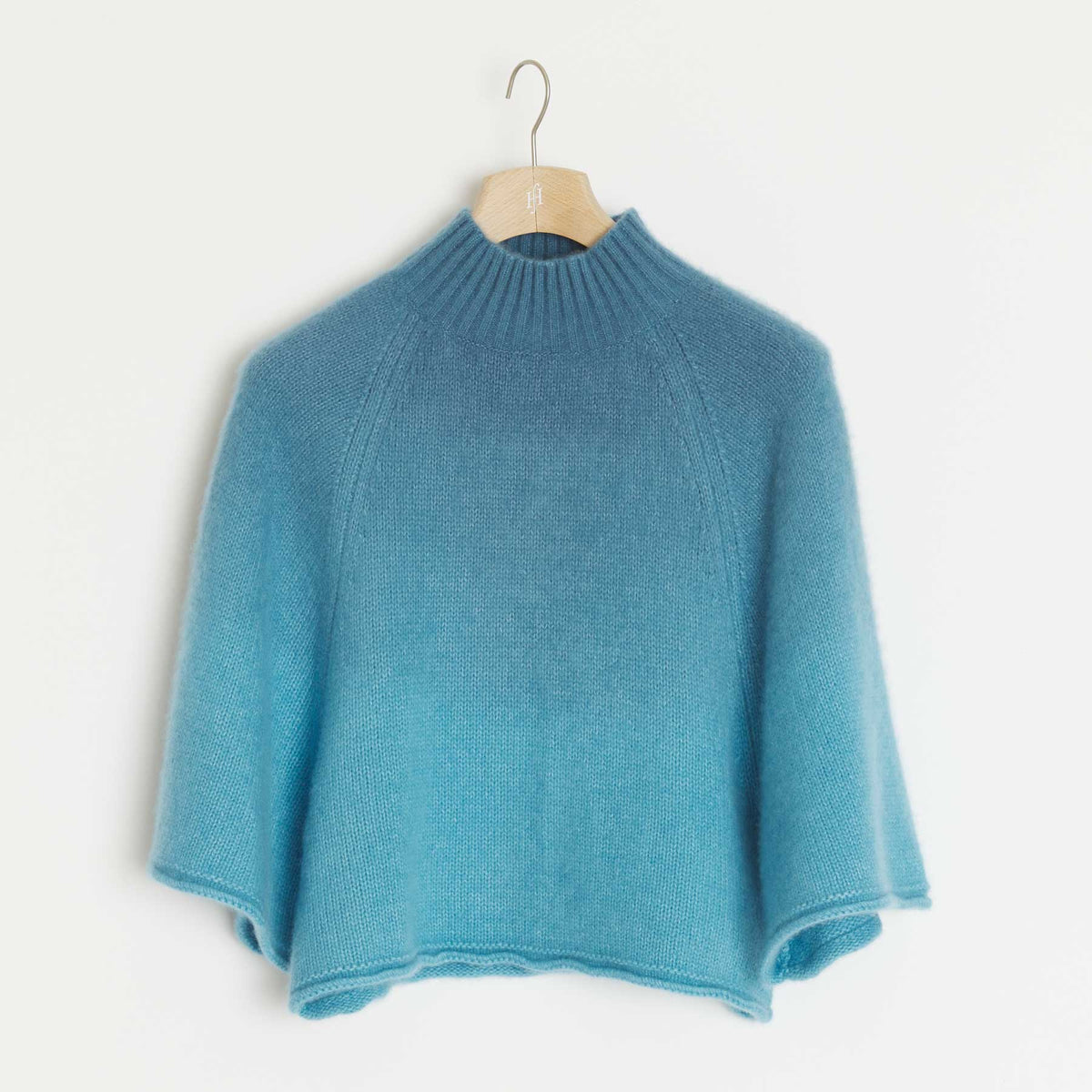 Friendly Hunting Pullover Rosalind Sialia