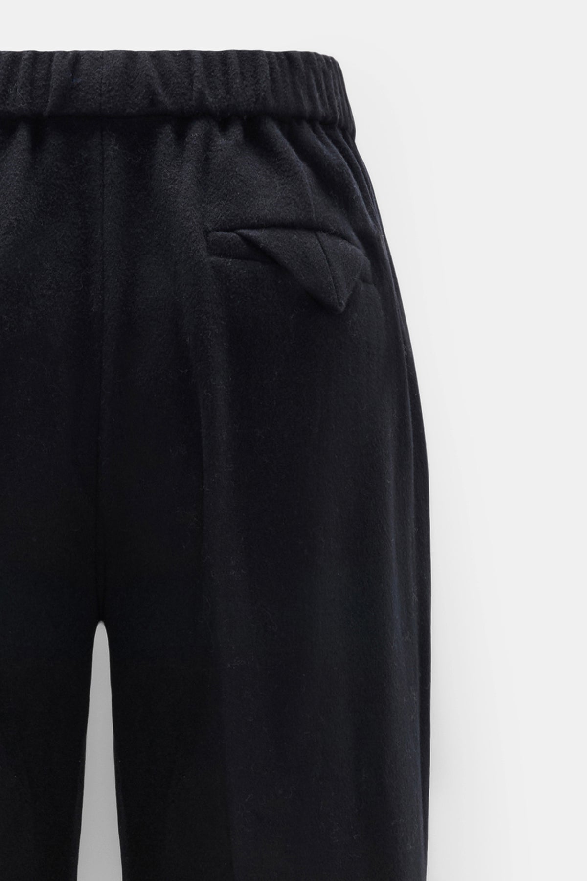 Dorothee Schumacher Hose Soft Silhouettes Vinyl Black